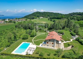 Four-room apartment Via Massadrino, Desenzano del Garda - photo 30