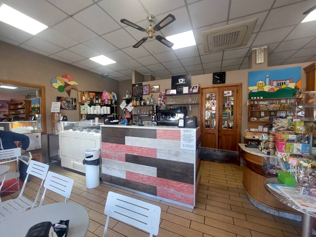 Interno non residenziale - Pastry via 20 Settembre, Montegrosso d'Asti - photo 1