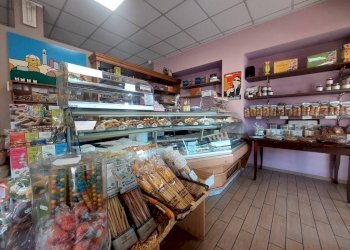 Interno non residenziale - Pasticceria via 20 Settembre, Montegrosso d'Asti - foto 5