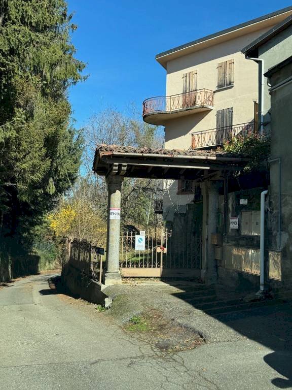 INGRESSO - Stable - Palace via Camburzano, 15, Graglia - photo 1