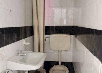 Bagno - Negozio via Alessandro Manzoni, 36, Bari (zona Murat) - foto 6