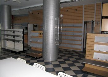 IMG_7433.JPG - Commercial Premises Borgo Collegio Maria Luigia, Parma - photo 7