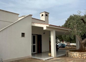 PHOTO-2024-04-15-16-28-27 3.jpg - Villa Strada Provinciale 22sp 22, Ostuni - foto 3