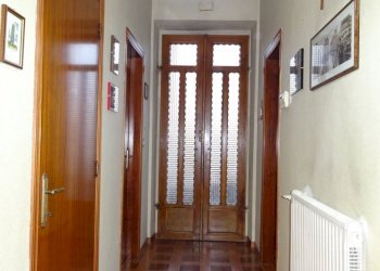 Corridoio piano terra - Villa a Schiera Serra de' Conti - foto 28