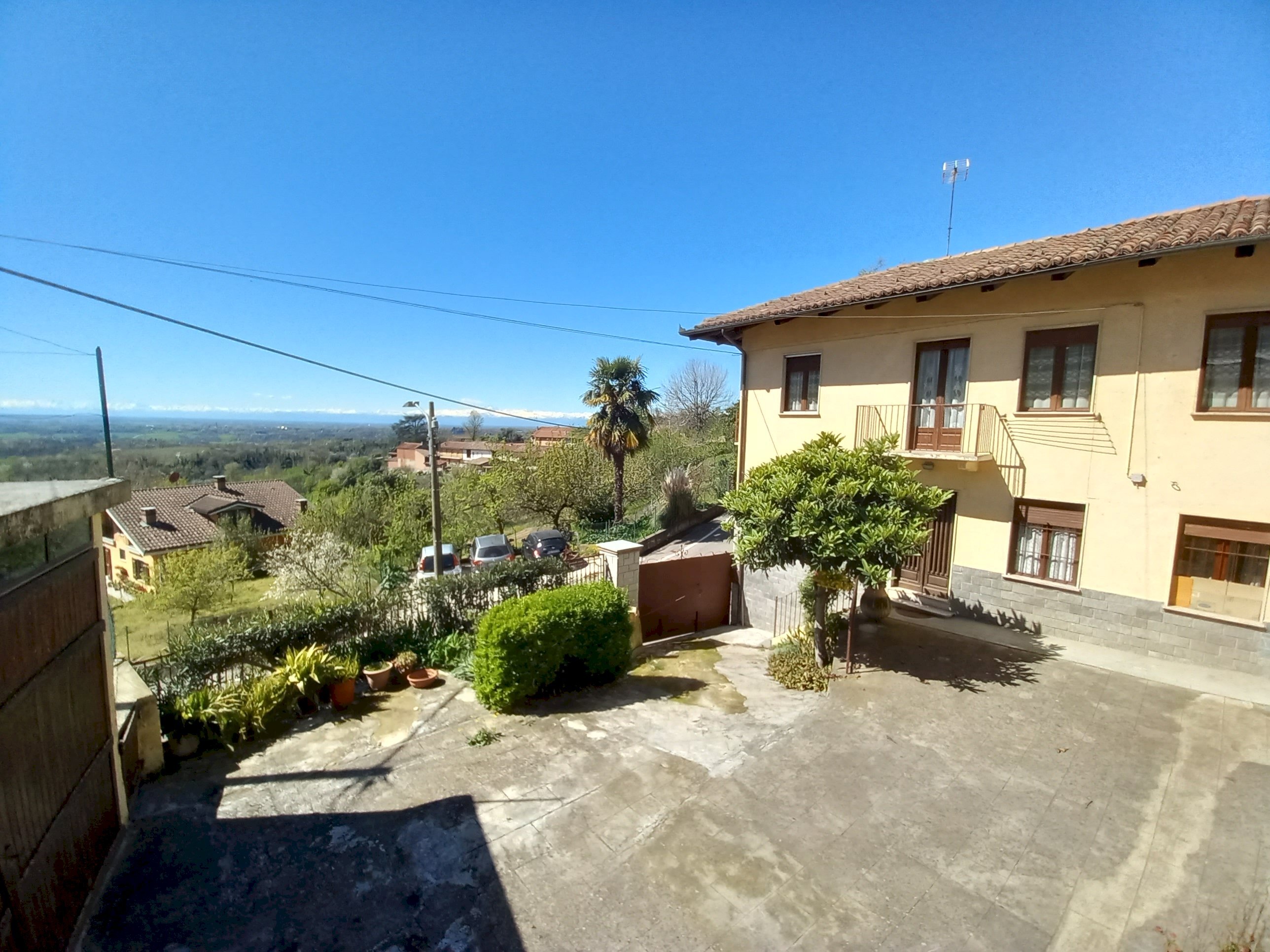 Casa indipendente Castelnuovo Don Bosco - foto 1