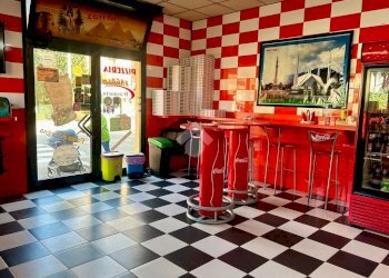 Shop Negozio Via Emilia Ponente, Bologna (neighborhood Santa Viola) - photo 13