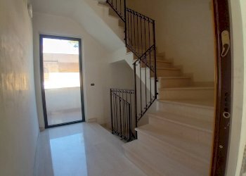 scale - Villa Via dei Frentani 60, Chieti - foto 28