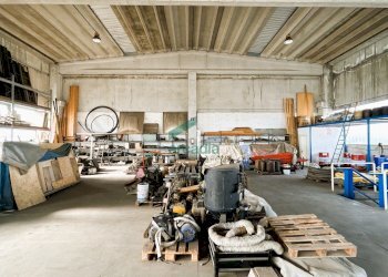 interno - Locale Commerciale Via delle Petunie 3, Modugno - foto 4