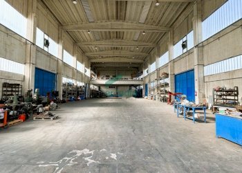 interno - Locale Commerciale Via delle Petunie 3, Modugno - foto 7