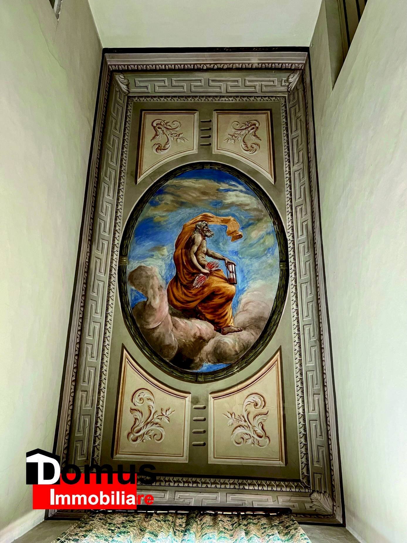 Villa Ferrara (neighborhood Contrapò) - photo 3