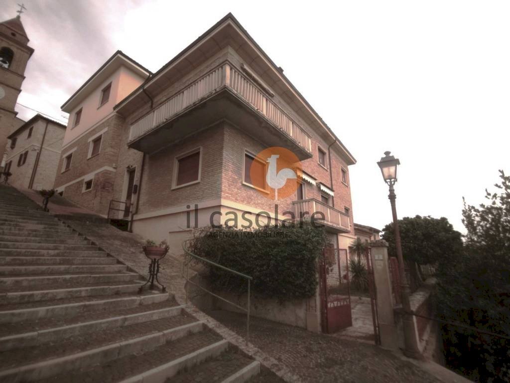 Facciata - Apartment via Castello, Colli al Metauro - photo 1