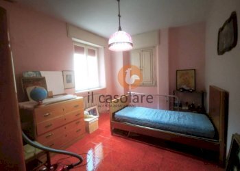 Camera da letto - Appartamento via Castello, Colli al Metauro - foto 16