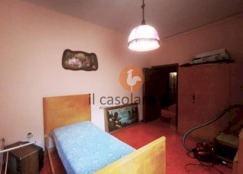 Camera da letto - Appartamento via Castello, Colli al Metauro - foto 19