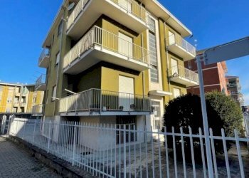 ext - Stabile - Palazzo via Gioacchino Rossini, 4, Valenza - foto 3