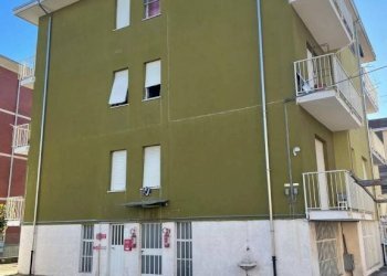 ext - Stabile - Palazzo via Gioacchino Rossini, 4, Valenza - foto 8