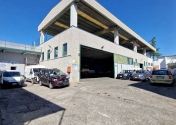 Facciata - Shed via San Martino, Rho - photo 33