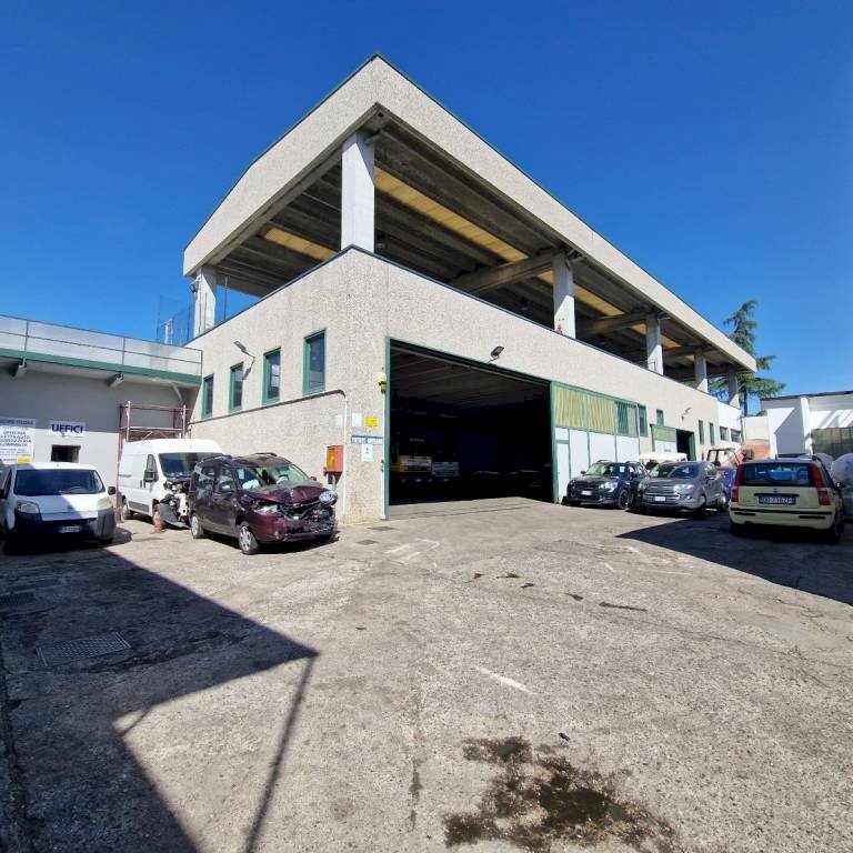 . - Capannone via San Martino, Rho - foto 3