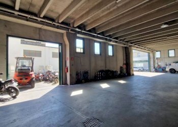 . - Capannone via San Martino, Rho - foto 17