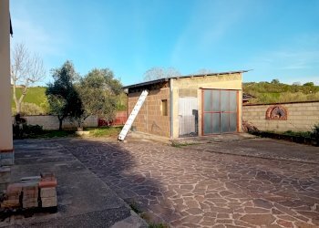 garage - Villa Via dei Vigneti 29, Manoppello - foto 4