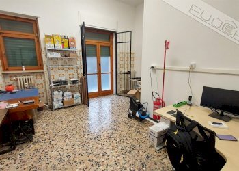 Negozio Via Caduti per la Libertà , Pinasca - foto 5