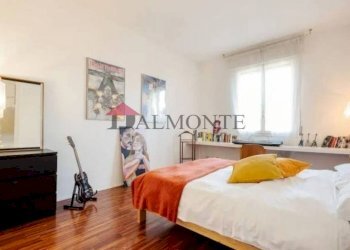 Camera da letto - Two-room apartment Bologna (neighborhood Bolognina) - photo 10