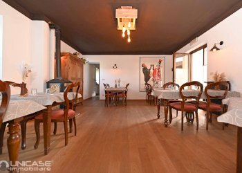 Albergo - Struttura ricettiva piazza Roma, 3, Angrogna - foto 18