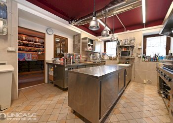 Albergo - Struttura ricettiva piazza Roma, 3, Angrogna - foto 12