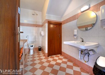 Albergo - Struttura ricettiva piazza Roma, 3, Angrogna - foto 48