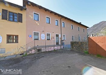 Albergo - Struttura ricettiva piazza Roma, 3, Angrogna - foto 4