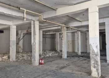 Magazzino - Negozio corso Domenico Riccardi, Cercola - foto 6