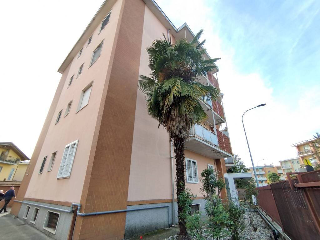 viste - Two-room apartment via Arrigo Boito, 8, Rho - photo 2