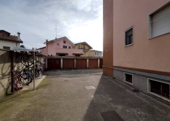 viste - Bilocale via Arrigo Boito, 8, Rho - foto 32