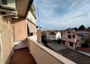 viste - Bilocale via Arrigo Boito, 8, Rho - foto 9