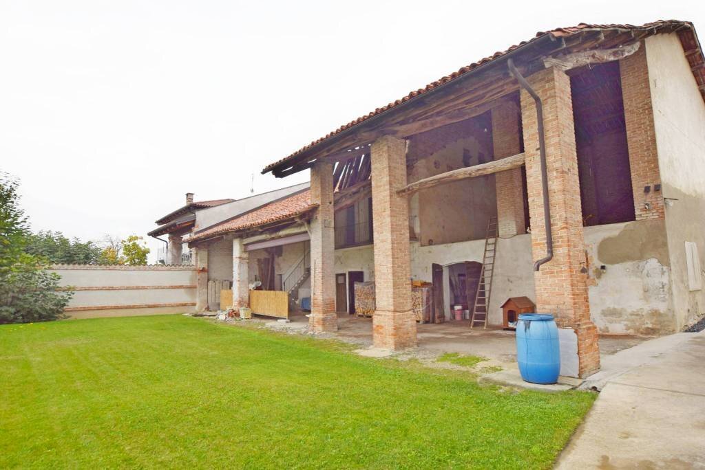 Facciata - Rustic via Vincenzo Peirone, 34, Rocca de' Baldi - photo 3