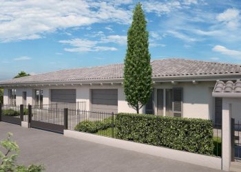 Semi-detached Villa Cavernago - photo 1