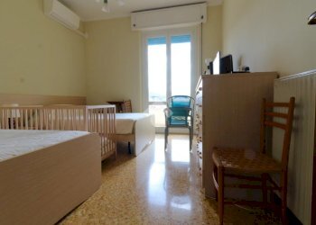 Three-room apartment Via matteotti, Lavagna - photo 9