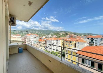 Three-room apartment Via matteotti, Lavagna - photo 28