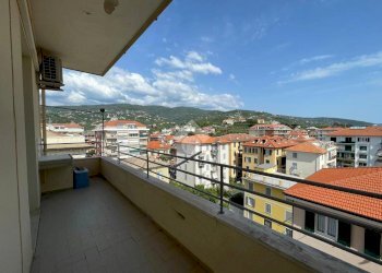 Three-room apartment Via matteotti, Lavagna - photo 29