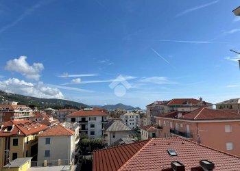 Three-room apartment Via matteotti, Lavagna - photo 2