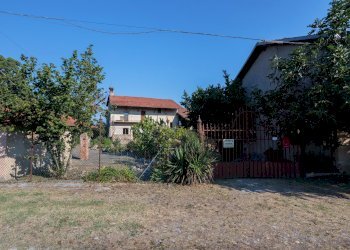 Apartment in Villa Via Del Pilone Molineris, 4, Caraglio - photo 1