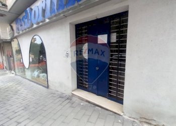 Locale Commerciale Via Lorenzo Cavaliero, Salerno - foto 5