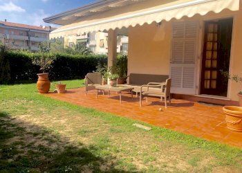 WhatsApp Image 2024-04-16 at 18.30.00.jpg - Villa Sarzana - foto 2