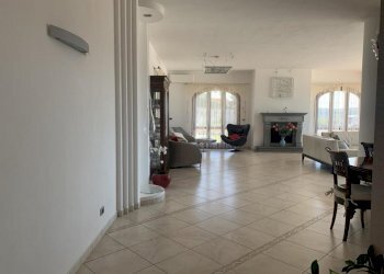 Unknown-16.jpeg - Villa Livorno - foto 19