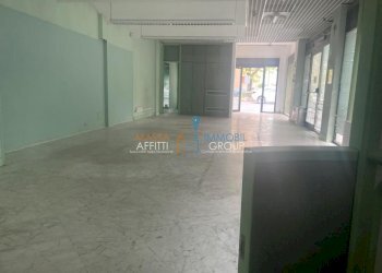 WhatsApp Image 2024-04-23 at 16.08.30 (19).jpeg - Locale Commerciale Viale Roma 183, Massa - foto 5