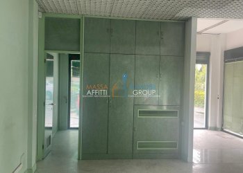 WhatsApp Image 2024-04-23 at 16.08.30 (9).jpeg - Locale Commerciale Viale Roma 183, Massa - foto 13