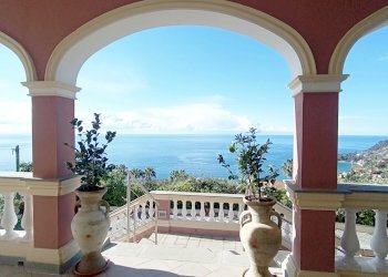 Portico - Villa strada termini, snc, Ospedaletti - foto 1