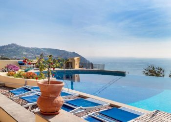 Villa strada termini, snc, Ospedaletti - foto 2