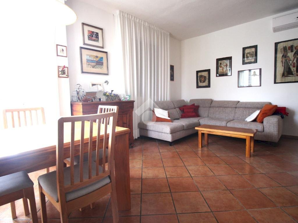 Villa Via a. pedretti, Medicina - foto 2