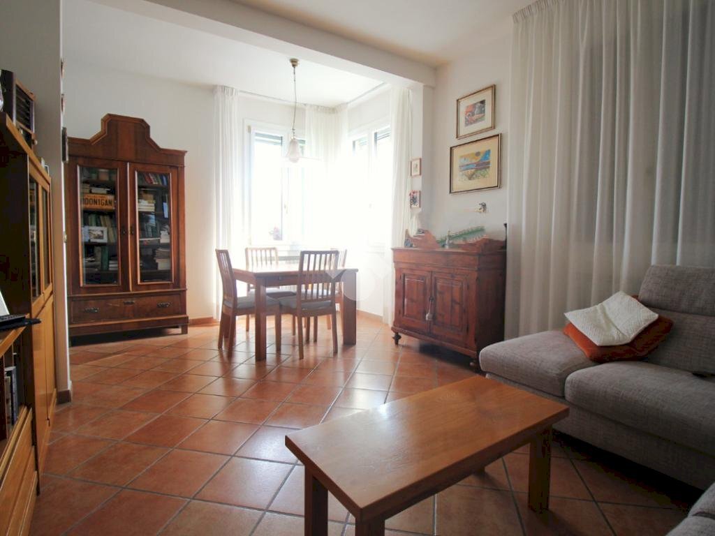 Villa Via a. pedretti, Medicina - foto 1