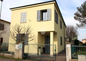 Villa Via a. pedretti, Medicina - foto 14